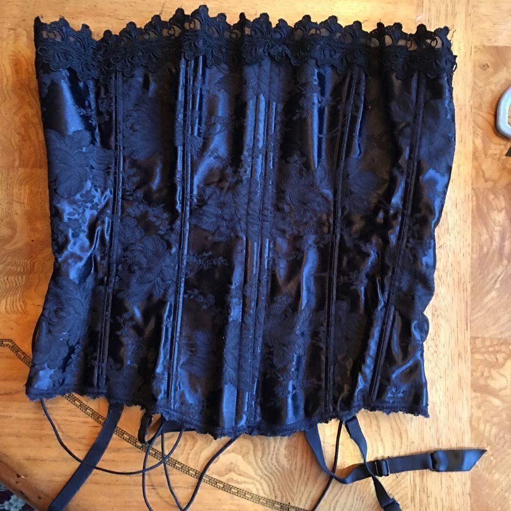🎃 - CORSET W Garter Straps Full Boning!